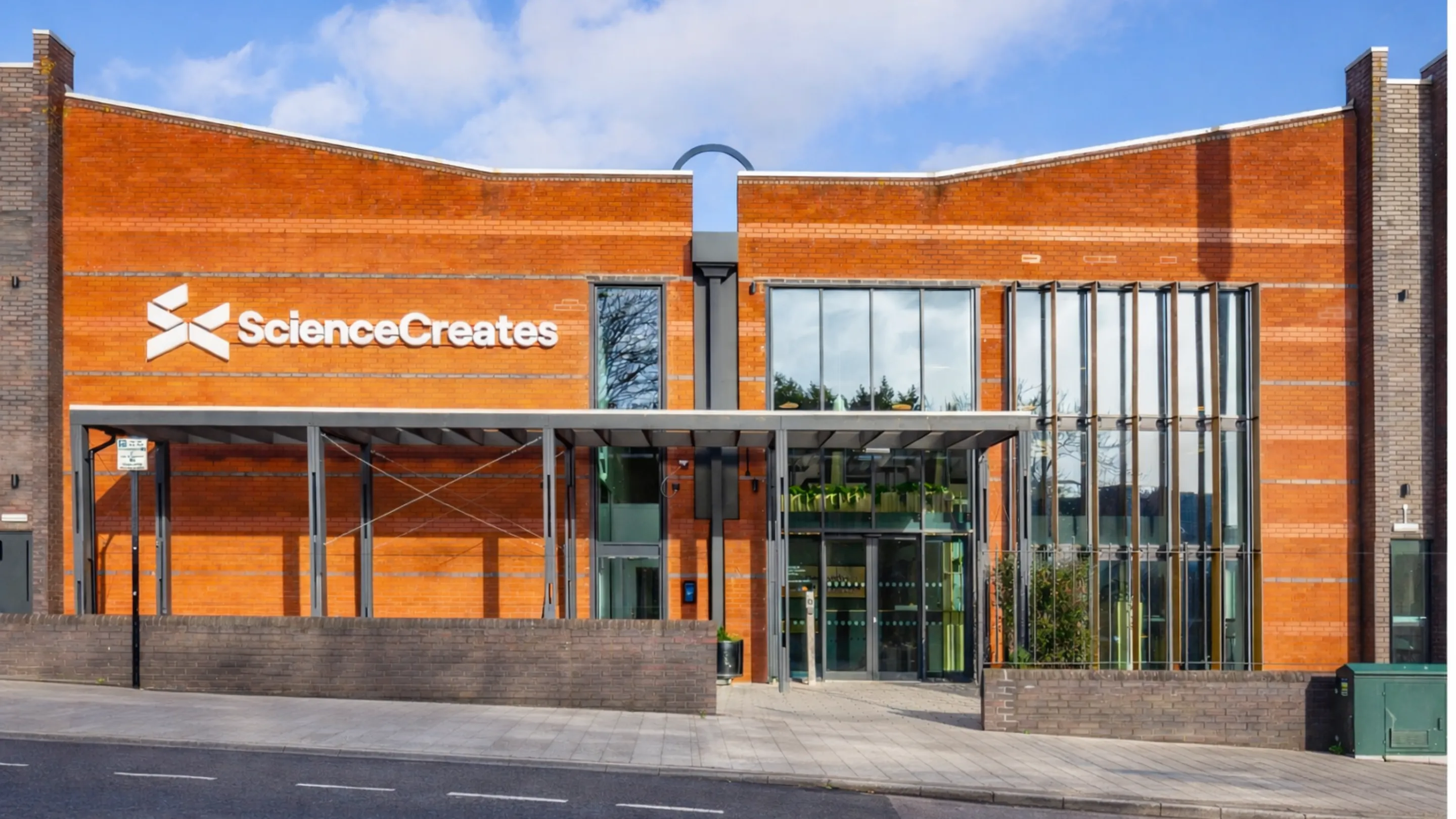 Science Builders Science Incubator: Science Creates, Old Market - Projects - Oxford ...