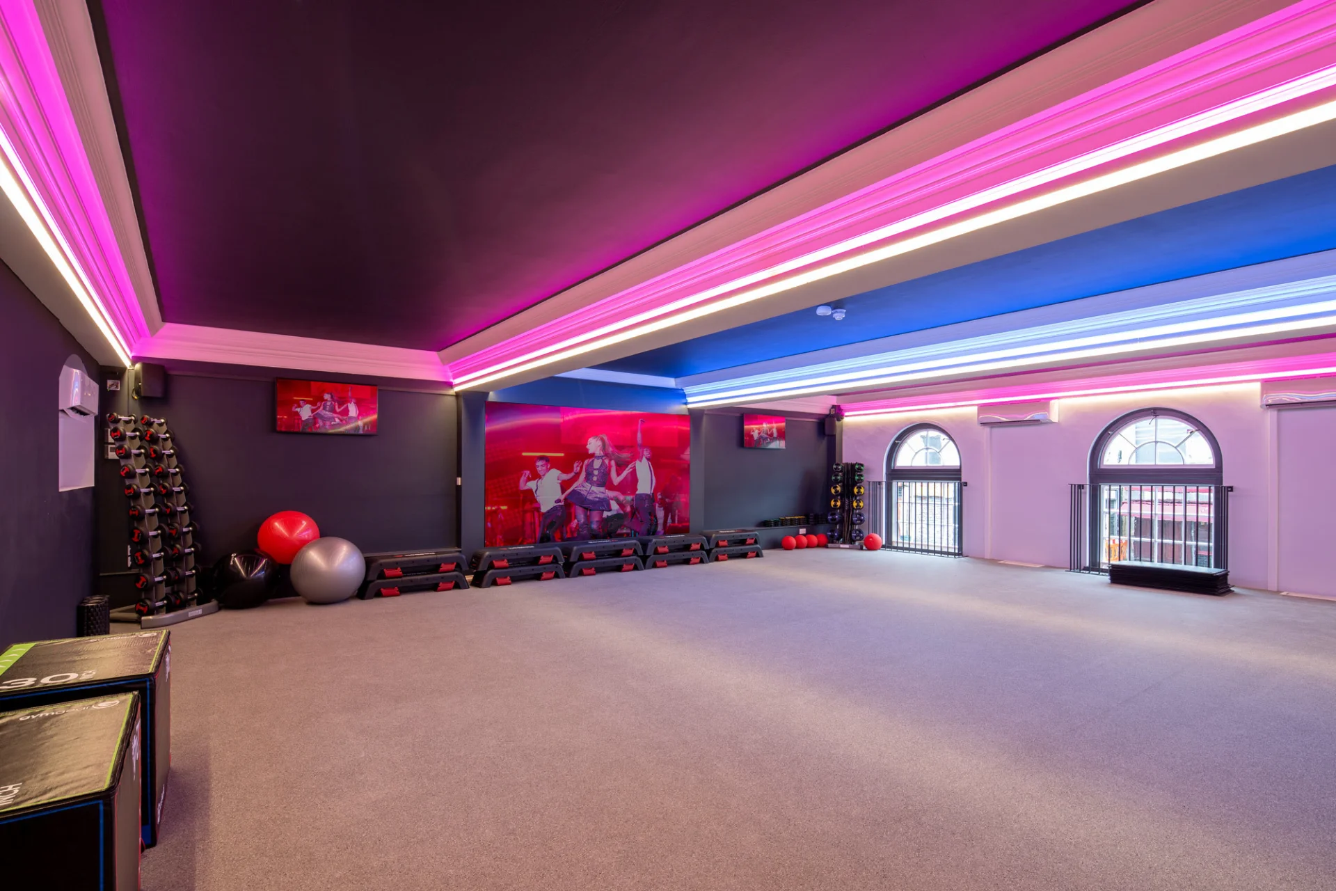 Gym Library Former Library Turned Fitness Gym: Luxe Fitness Gym - Projects - Oxford ...